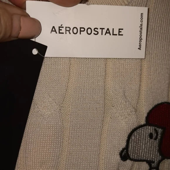 Nwt Peanuts By Aeorpostle Sz M Cream Cable Knit Sweater with Snoopy Embroydered - Picture 7 of 10